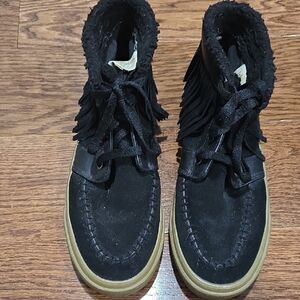 American Eagle Outfitters Black Fringe Sneakers